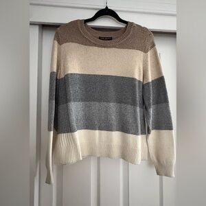 Multi color crop sweater. In excellent condition, worn a hand full of times.